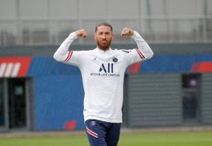 Sergio Ramos tái phát chấn thương ở PSG