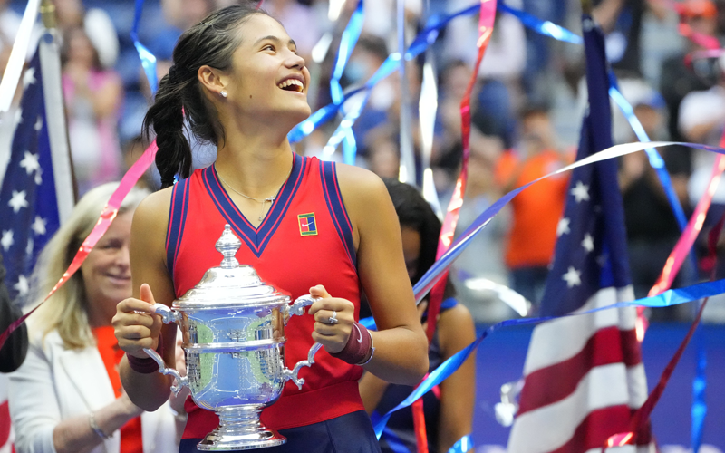 Emma Raducanu đạt danh hiệu Grand Slam năm 18 tuổi