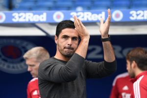 Mikel Arteta thở phào khi Arsenal giành chiến thắng đầu tiên của mùa giải