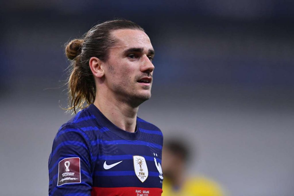 Antoine Griezmann ghi tên vào lịch sử bóng đá Pháp