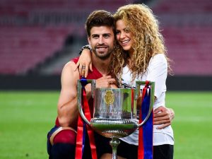 Gerard Pique và ca sĩ Shakira