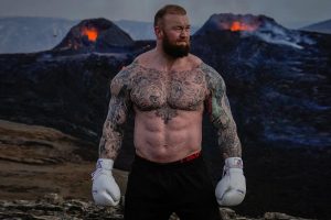 Bjornsson sẵn sàng so tài với huyền thoại Mike Tyson